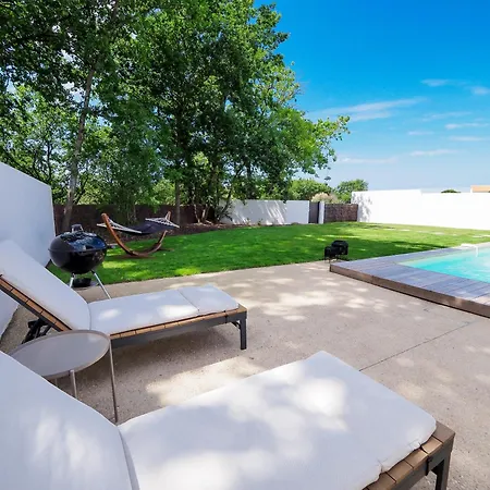 Villa Beautiful Close To The Seaside *