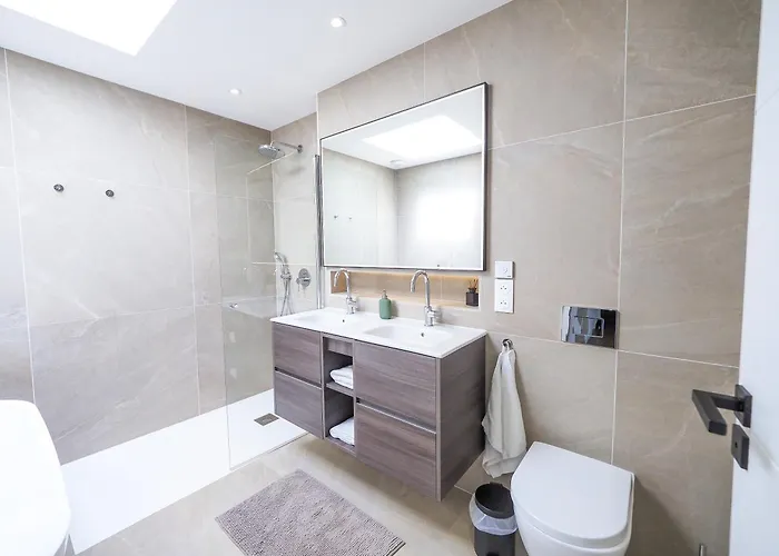 Beautiful Close To The Seaside *