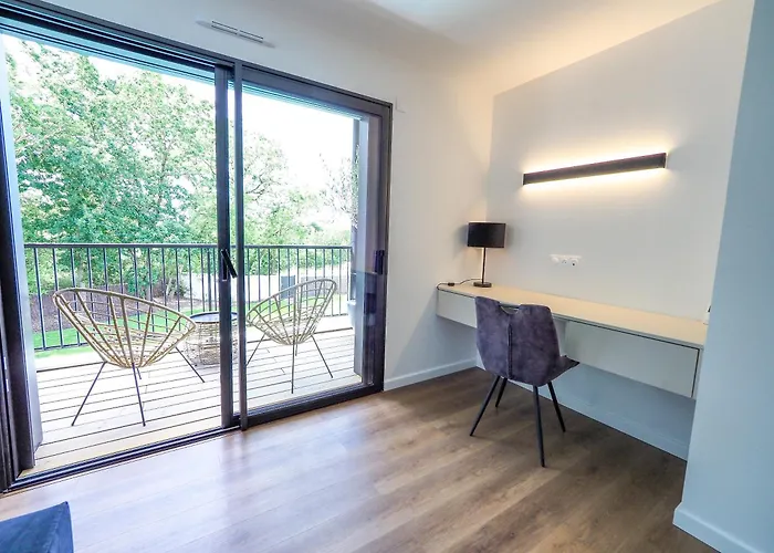 Vila Beautiful Close To The Seaside